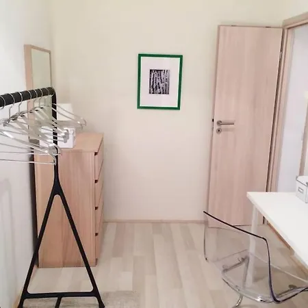 Cityscape Budget Rakoczi Square Apartman *